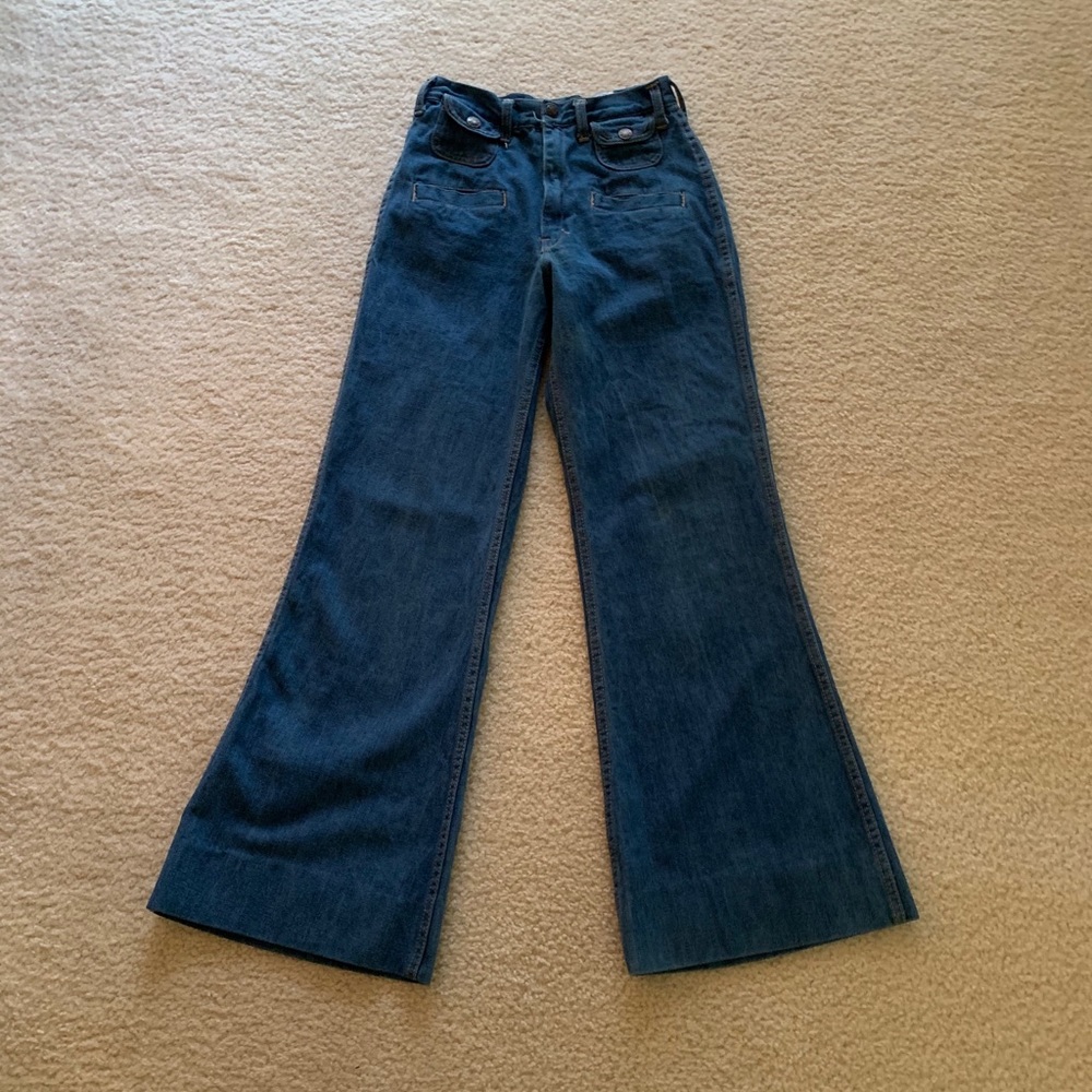 RARE FIND VINTAGE 70s FLARED JEANS